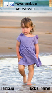 Девочка на пляже для Samsung i8910 OmniaHD
