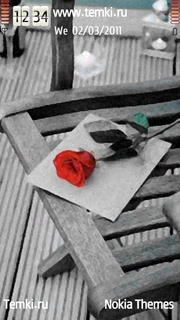Роза на стуле