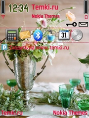 На столе для Nokia C5-00 5MP